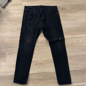 Forever 21 Men's Black Skinny Jeans
